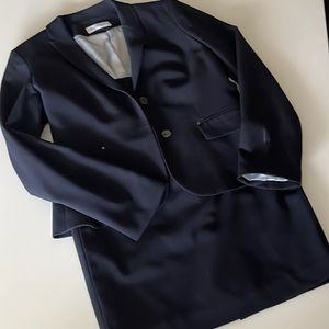 Navy Calvin Klein Skirt Suit Size 6
